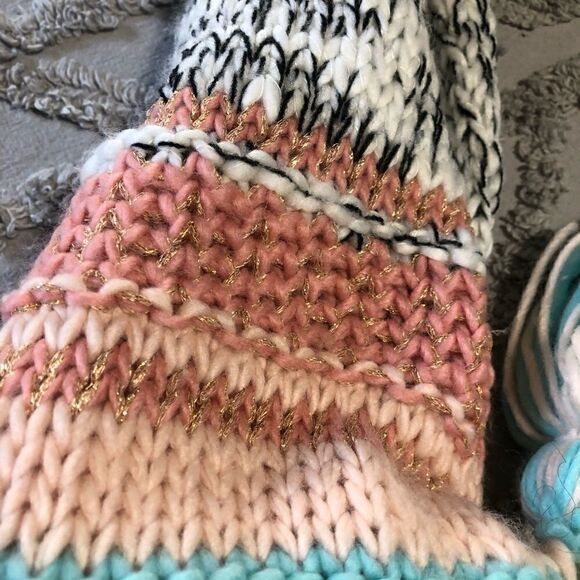 altar’d State multicolored Pom Pom scarf - Picture 6 of 9